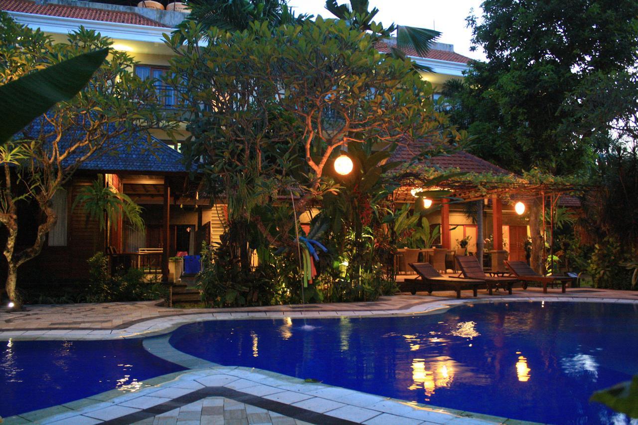 Jepun Bali Hotel Kuta Lombok Esterno foto
