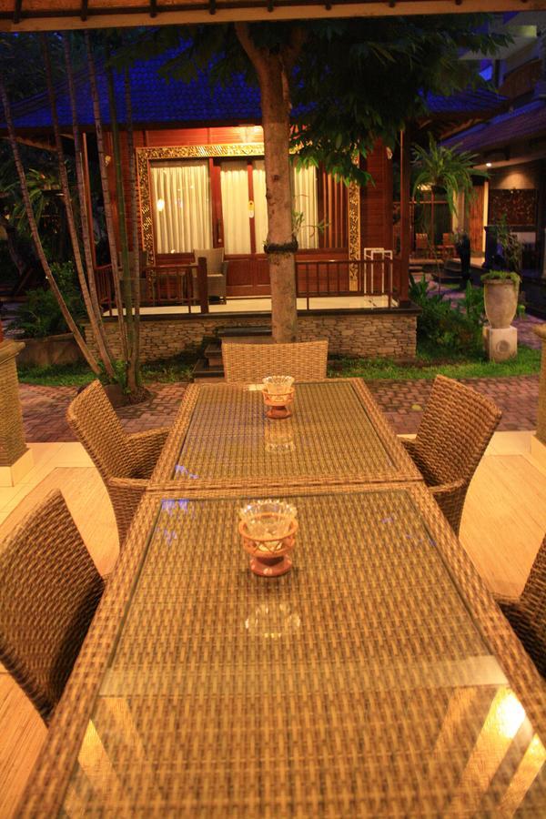 Jepun Bali Hotel Kuta Lombok Esterno foto